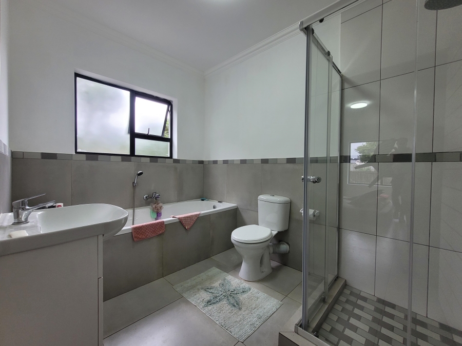 3 Bedroom Property for Sale in Aston Bay Eastern Cape
